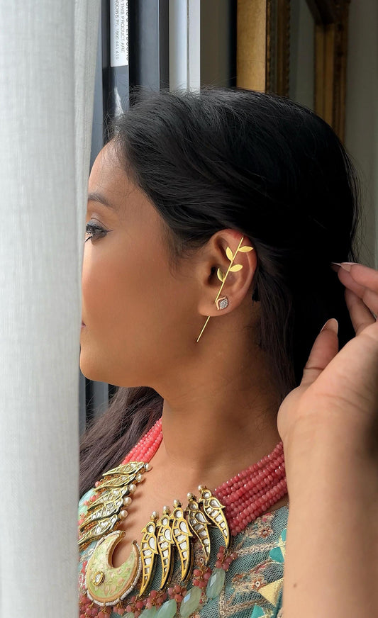 Gold-Plated Leaf Ear Cuff: Elegant Lightweight Ear Climber