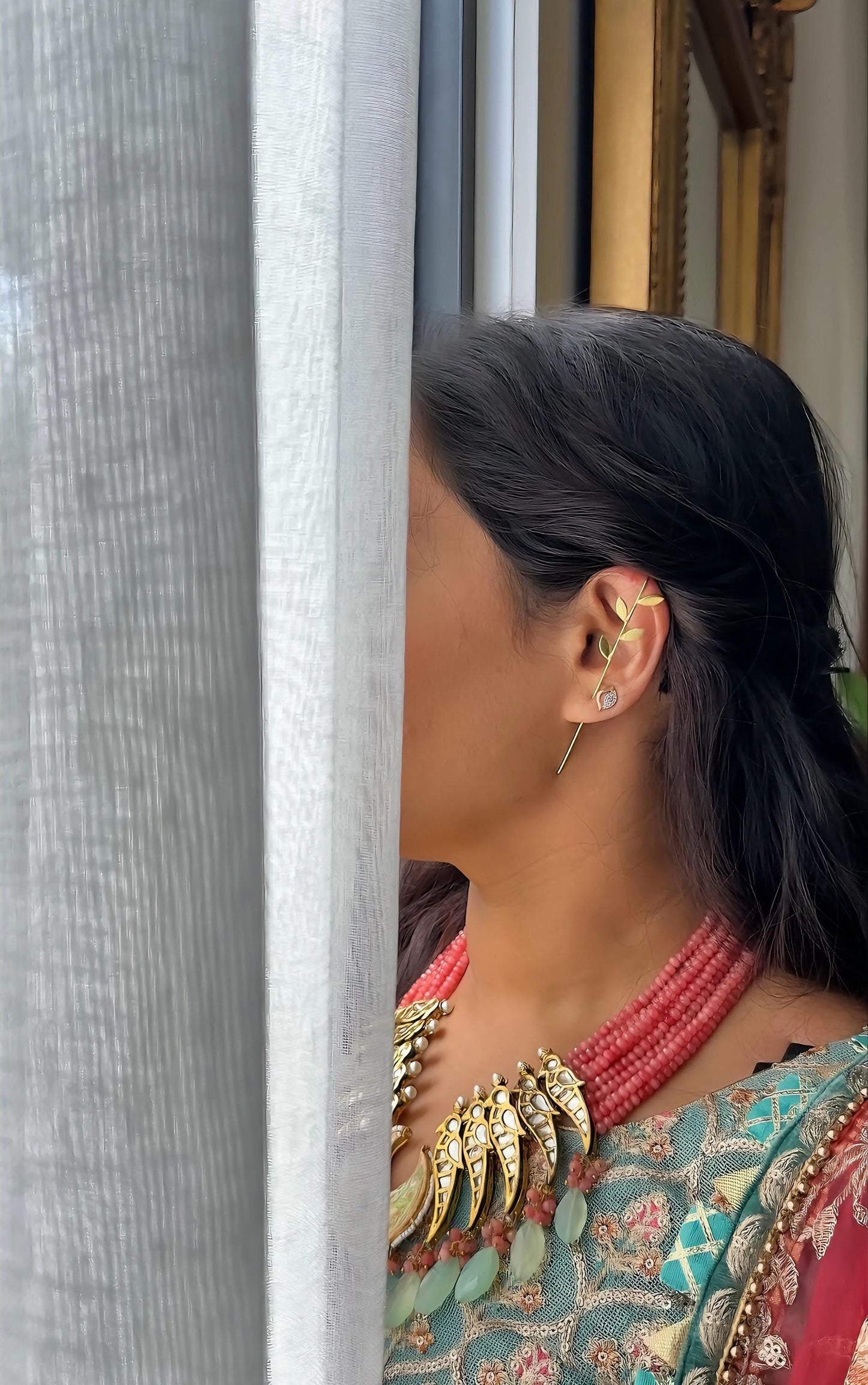 Gold-Plated Leaf Ear Cuff: Elegant Lightweight Ear Climber