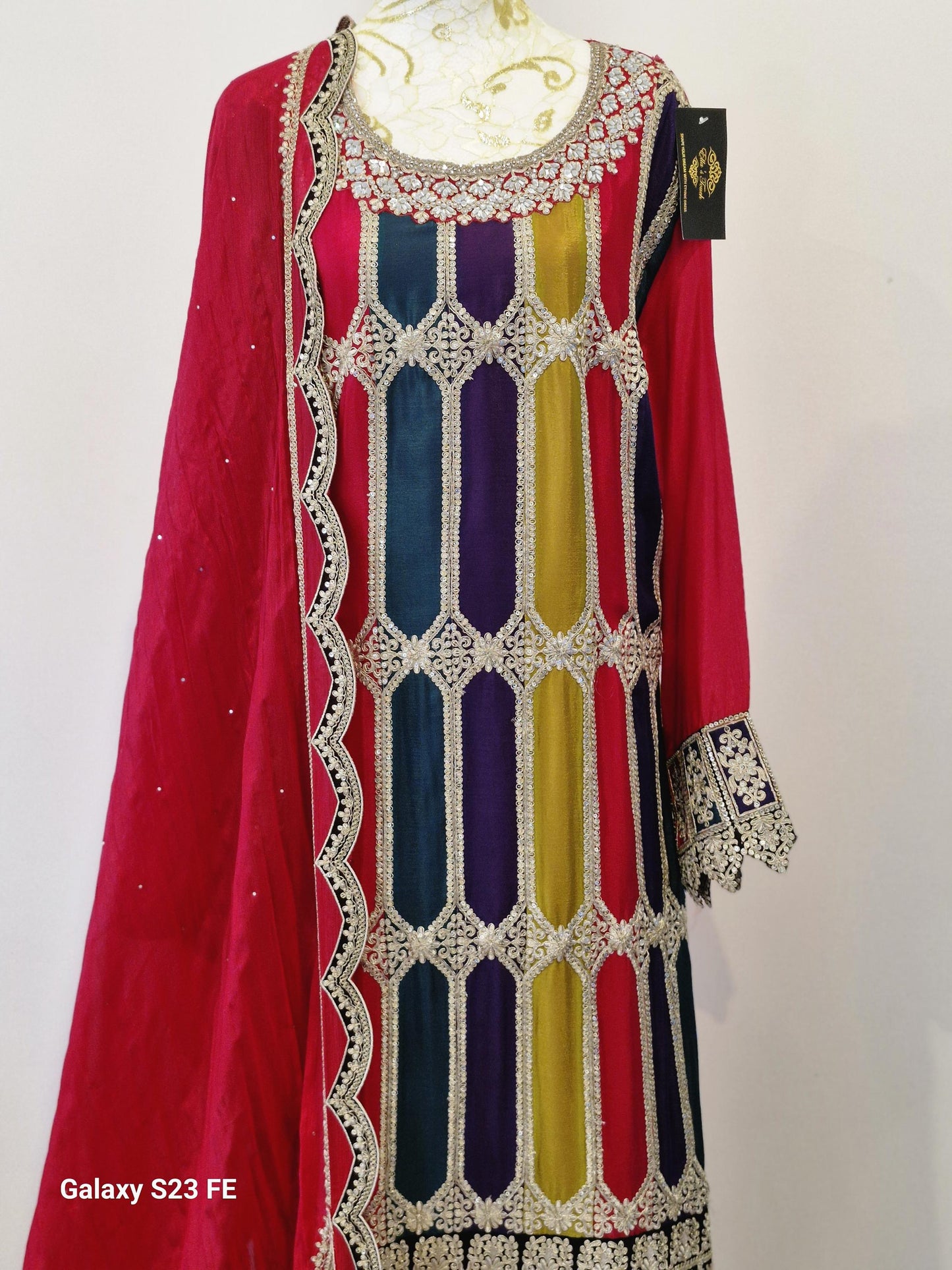 Chinon Chiffon Pakistani Style Suit