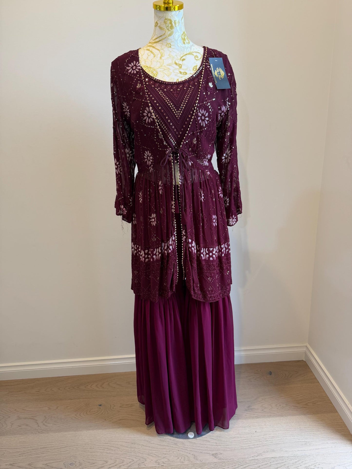 Plum Wine Georgette Cape 3pc indowestern Setin 40-42 size