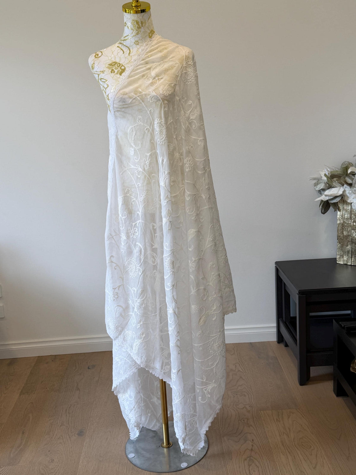 White Chikankari Cotton Dupatta | Handcrafted Traditional Indian Embroidery | Lightweight Ethnic Accessory