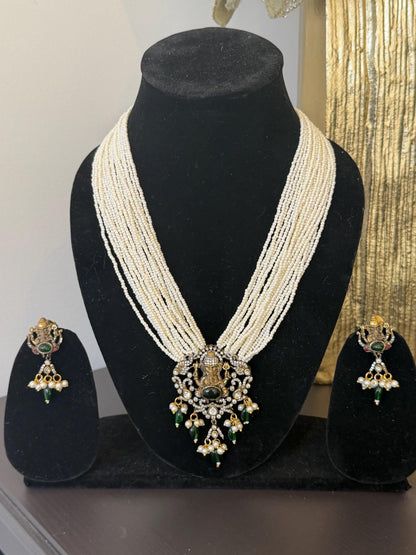 Pearl Necklace Set
