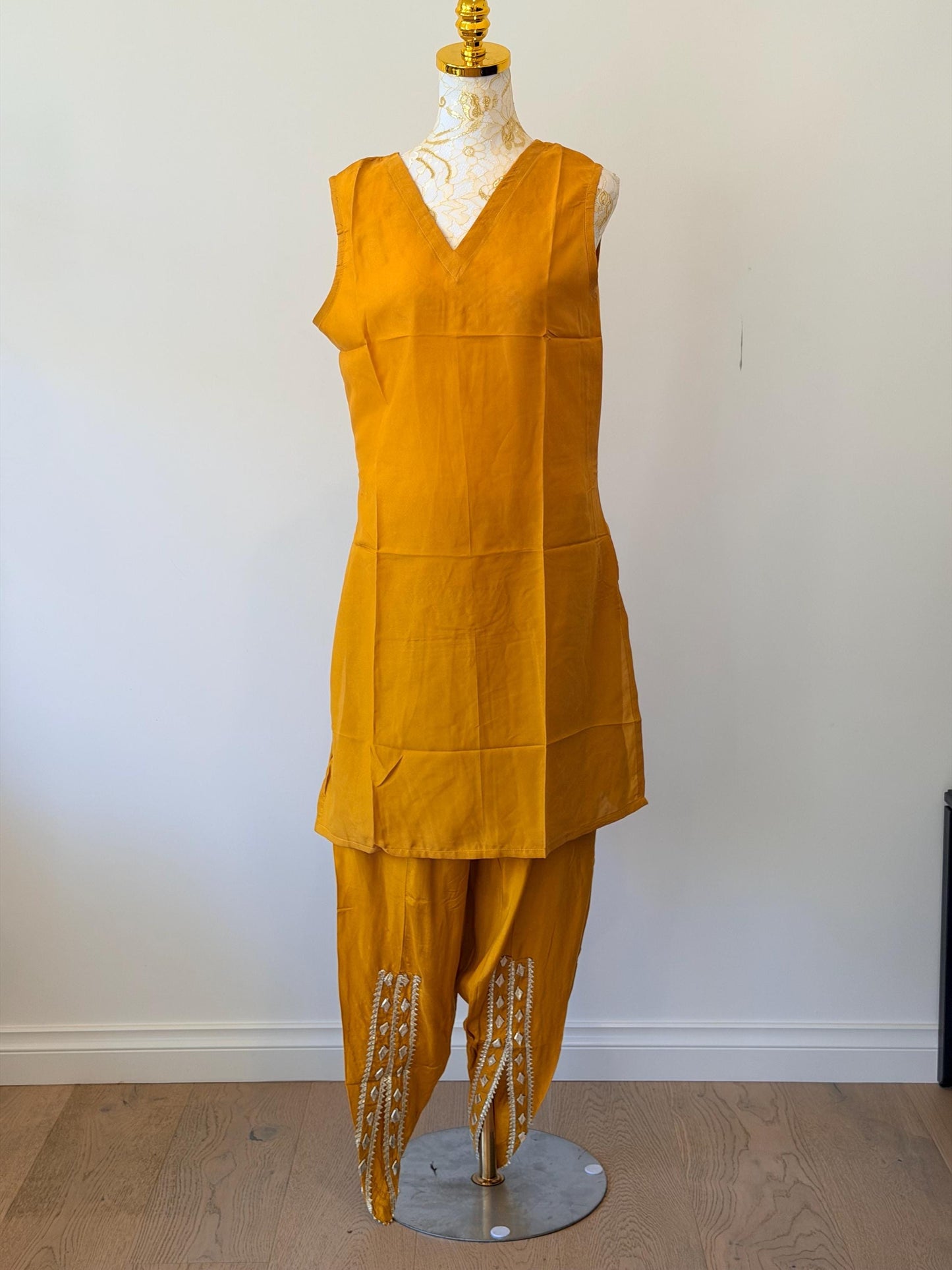 Shimmer Georgette Kaftan Kurti Set with Tulip Pants, Gotta Patti Print