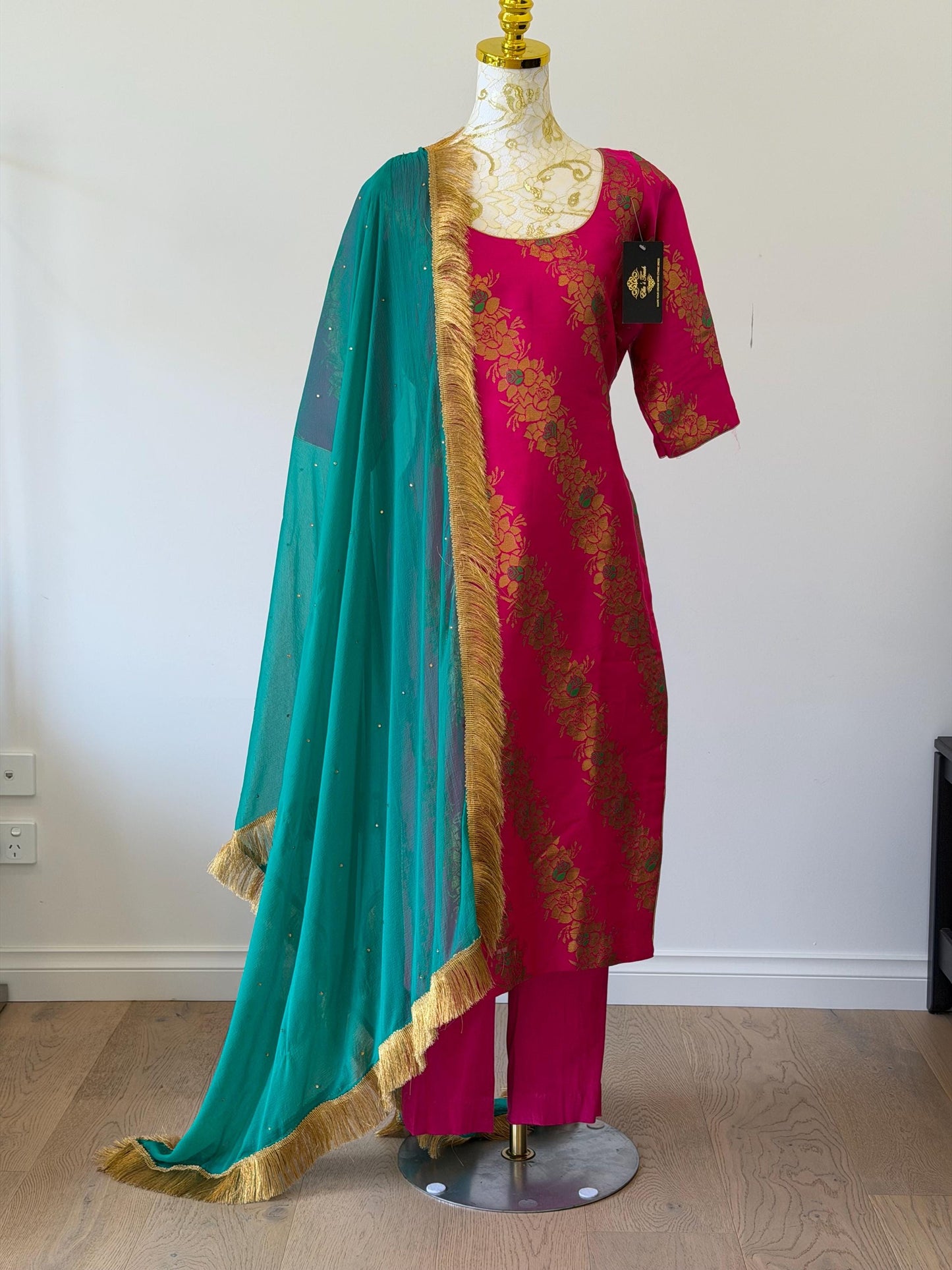 Pink Brocade Silk Suit Set Teal Dupatta, Size 44