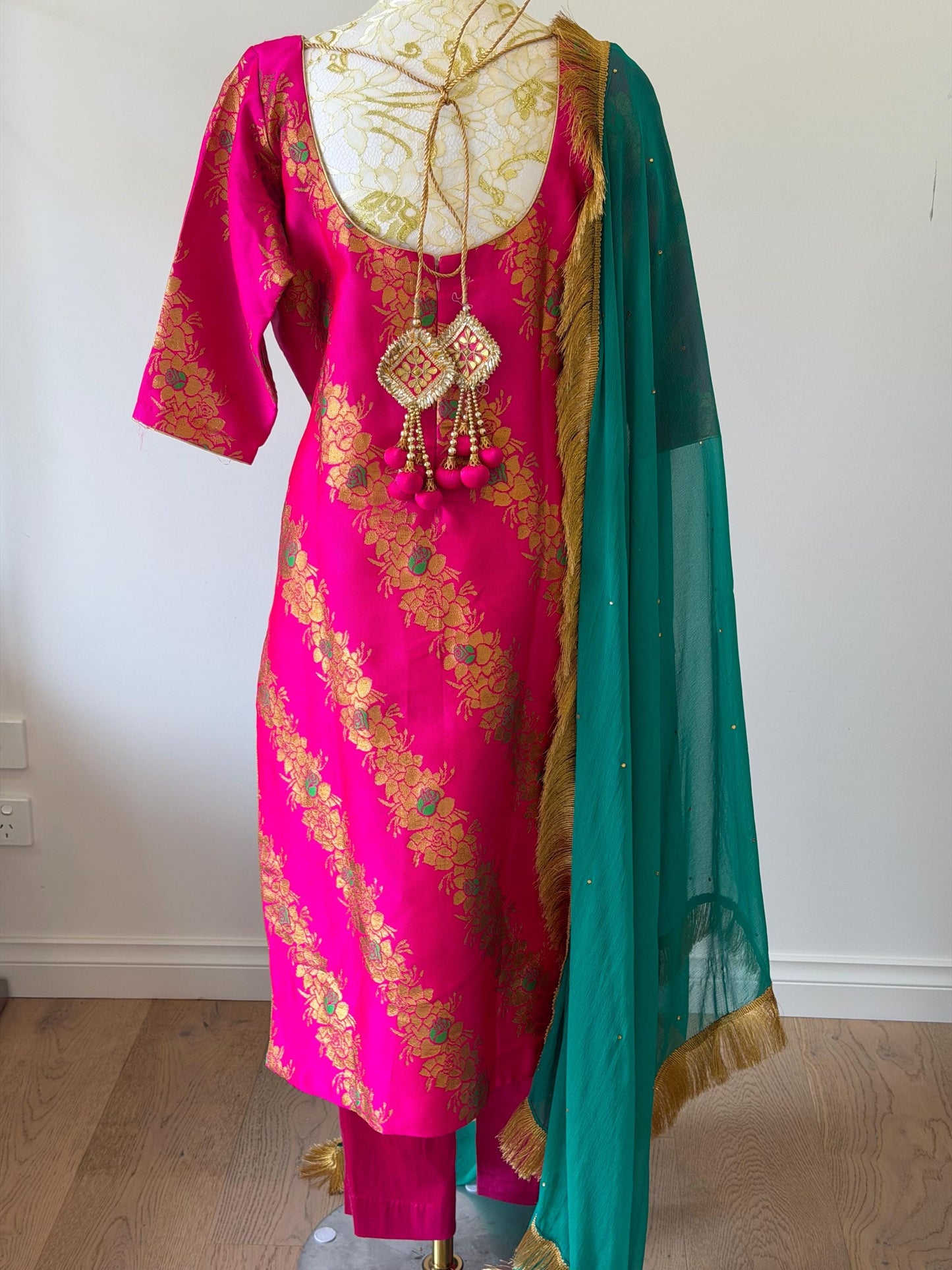 Pink Brocade Silk Suit Set Teal Dupatta, Size 44