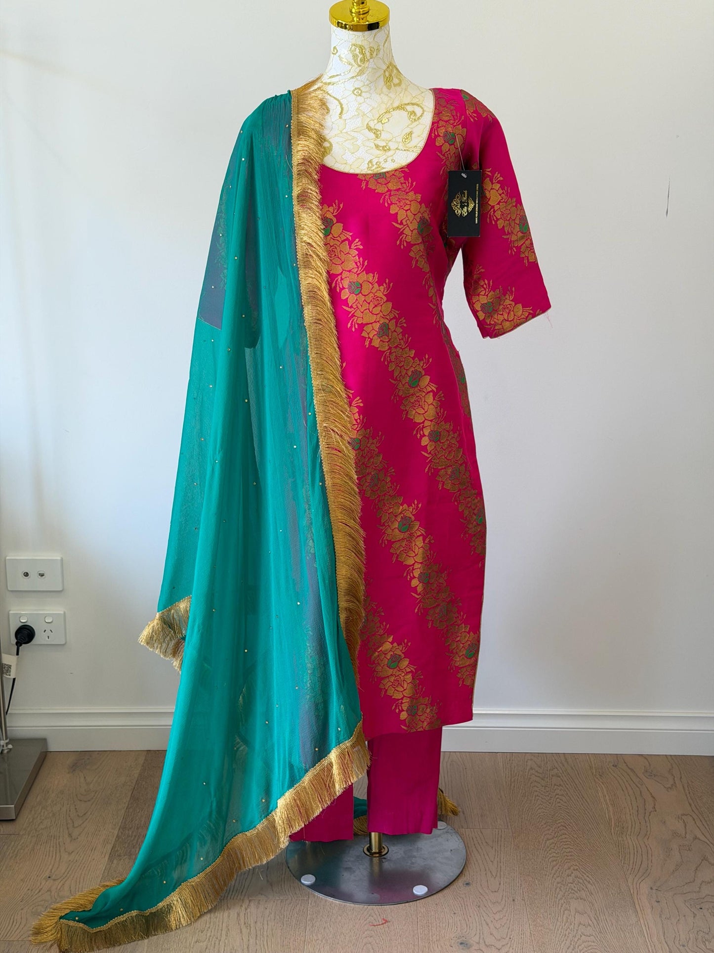 Pink Brocade Silk Suit Set Teal Dupatta, Size 44