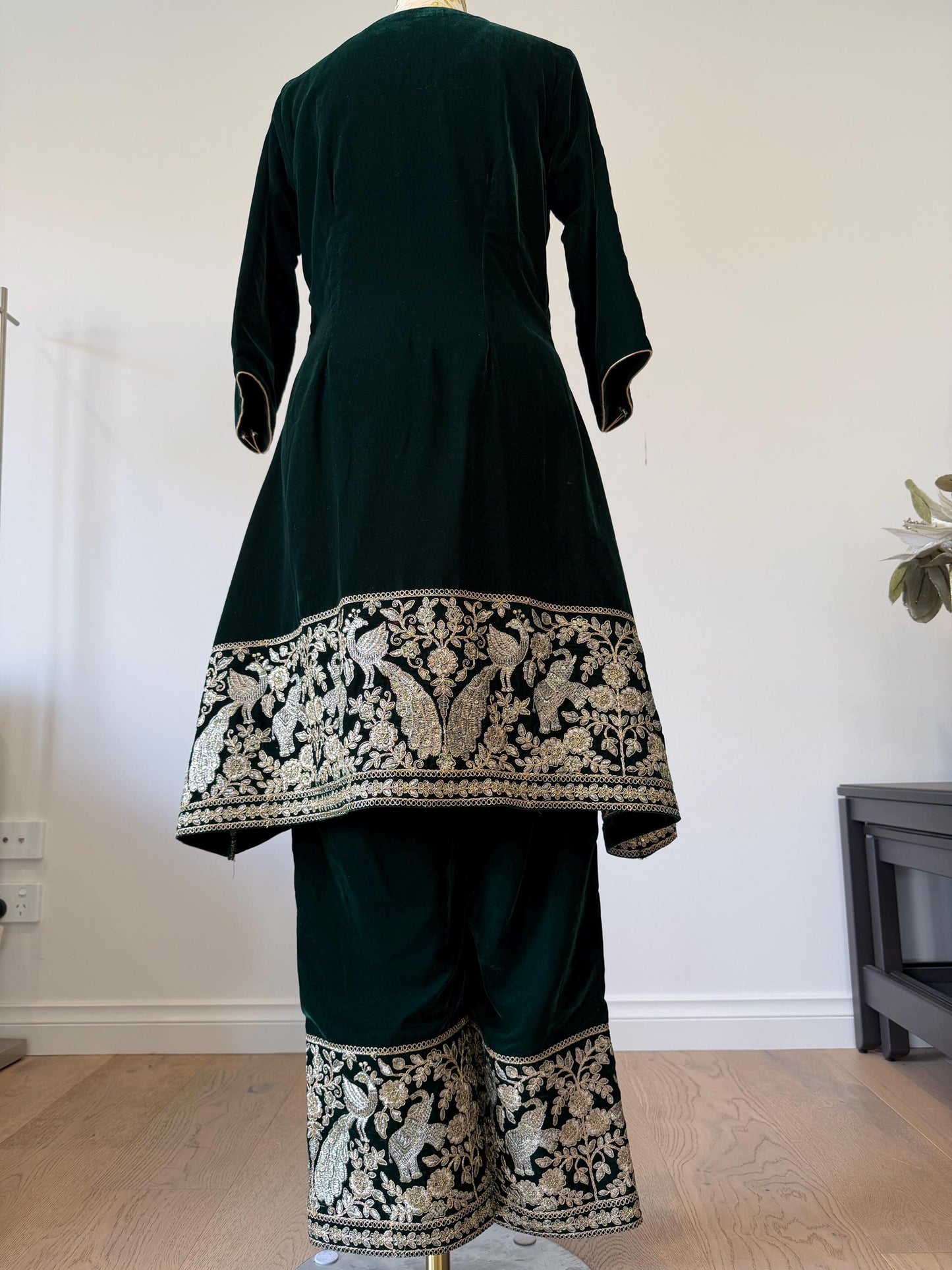 Emerald Green Velvet Kurta Set | Embroidered Pants | Festive Indo Western Wear