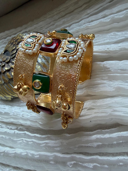 Adjustable Kundan Bangle with Pearls, Ghungroo