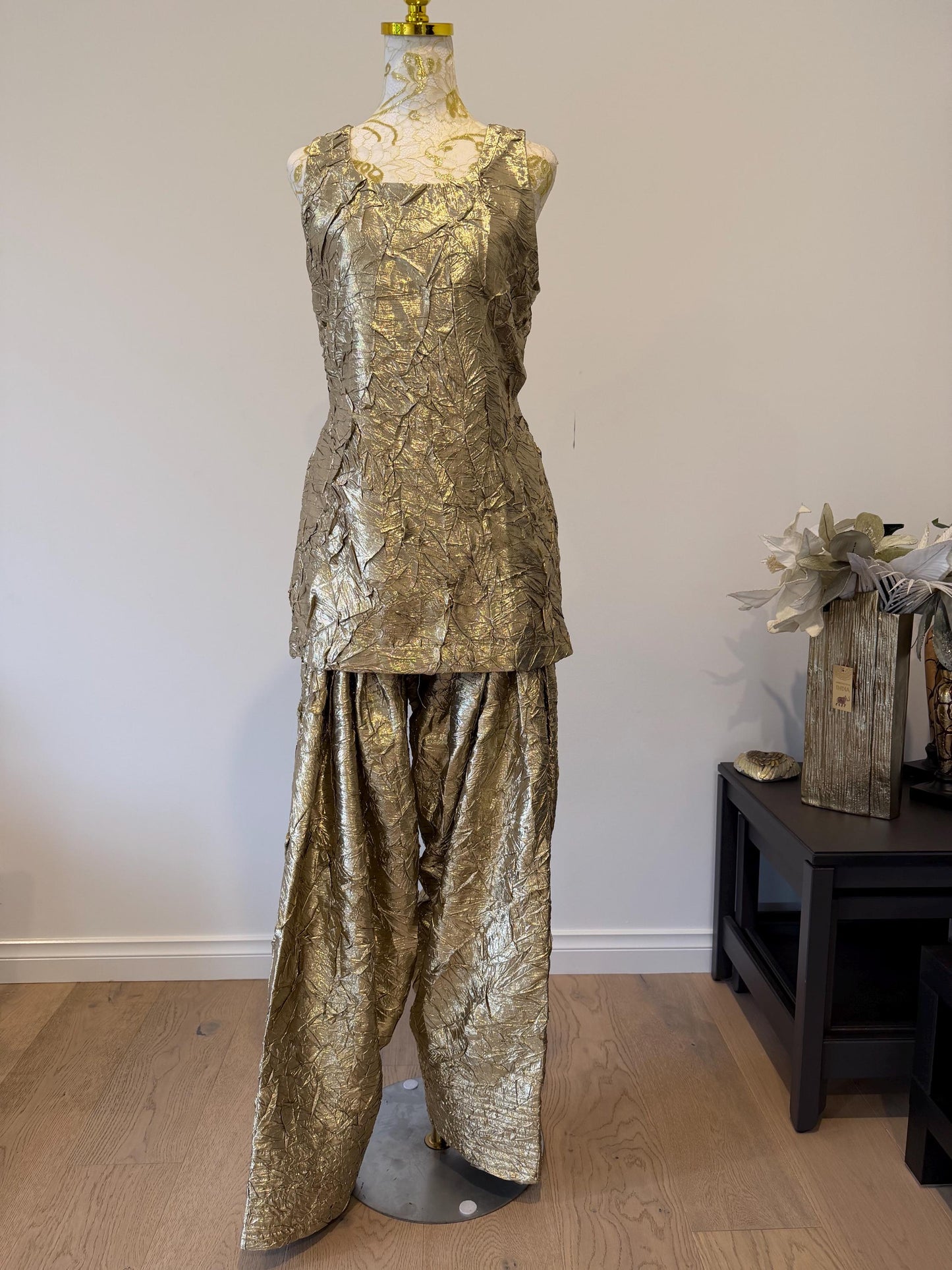 Golden Crushed Monalisa Farsi Suit