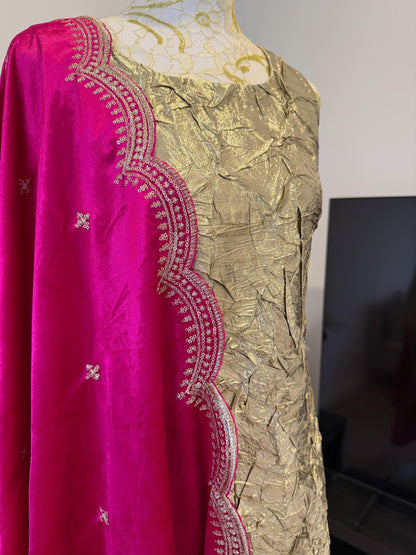Golden Crushed Monalisa Farsi Suit