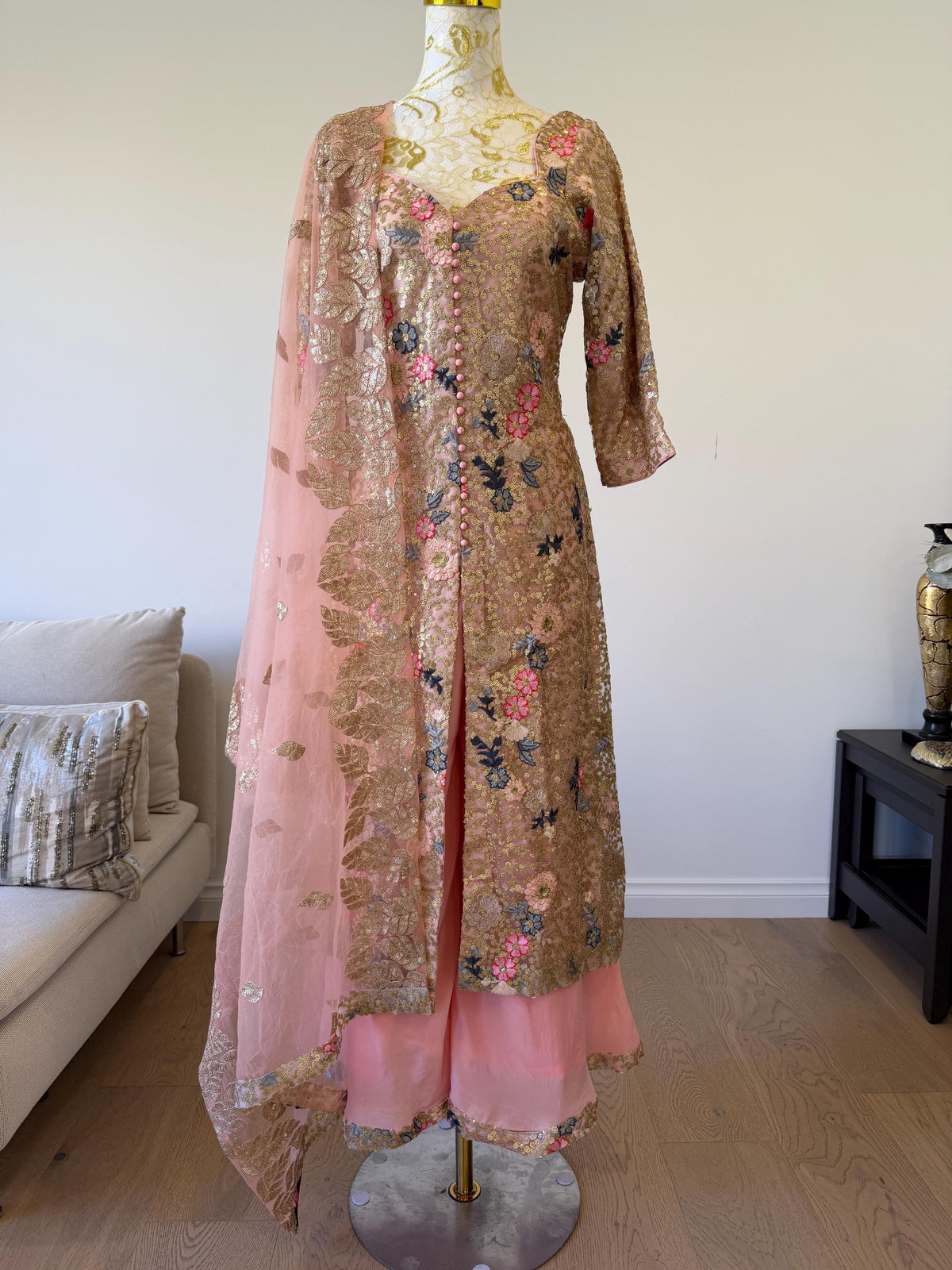 Designer Peach Pink Embroidered Net Pakistani Suit